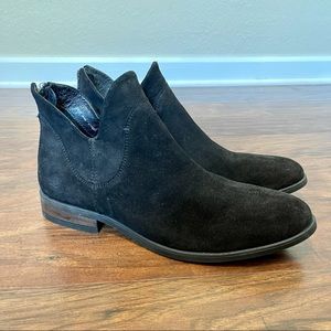 Born Suede Zip Up Chelsea Ankle Boot